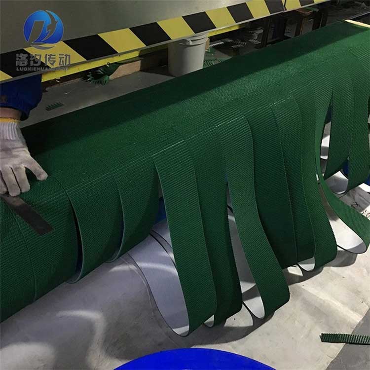 PVC草坪紋輸送帶定制加工中 PVC草坪紋輸送帶定制加工中