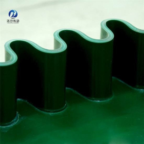 5mm綠色PVC裙邊輸送帶高度可以隨意定制 5mm綠色PVC裙邊輸送帶高度可以隨意定制