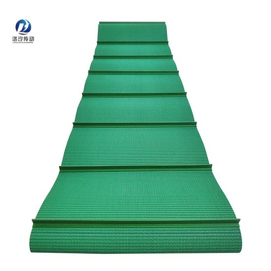 PVC草紋加擋板輸送帶穩(wěn)定性好 PVC草紋加擋板輸送帶穩(wěn)定性好