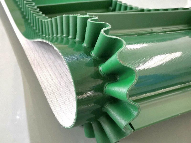 裙邊擋板輸送帶